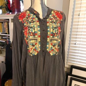 Johnny Was Grey XL Ladies Embroidered Tunic